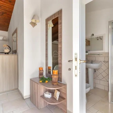 Pensionat Paduli Piani Girasole