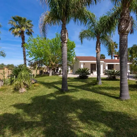 Гостевой дом Paduli Piani Girasole Матино